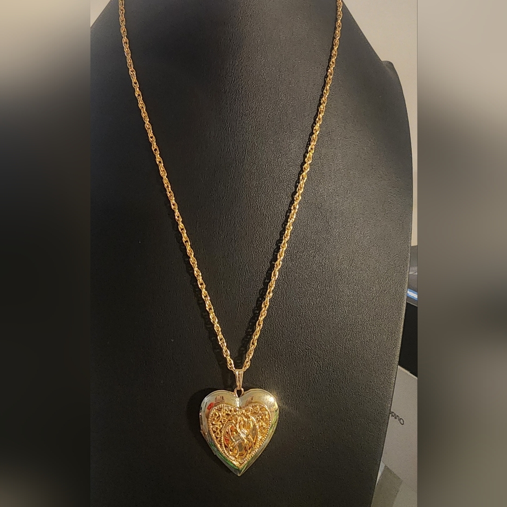 Gold-Tone‎ Necklace With Heart Pendant.